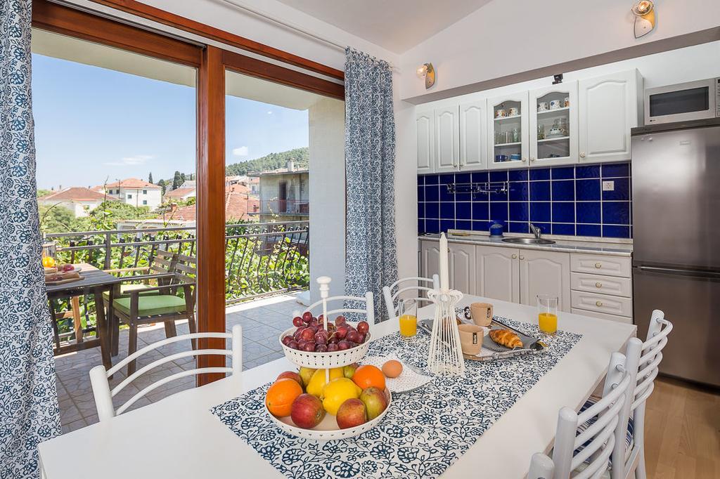 Apartments Beata مارينا الغرفة الصورة